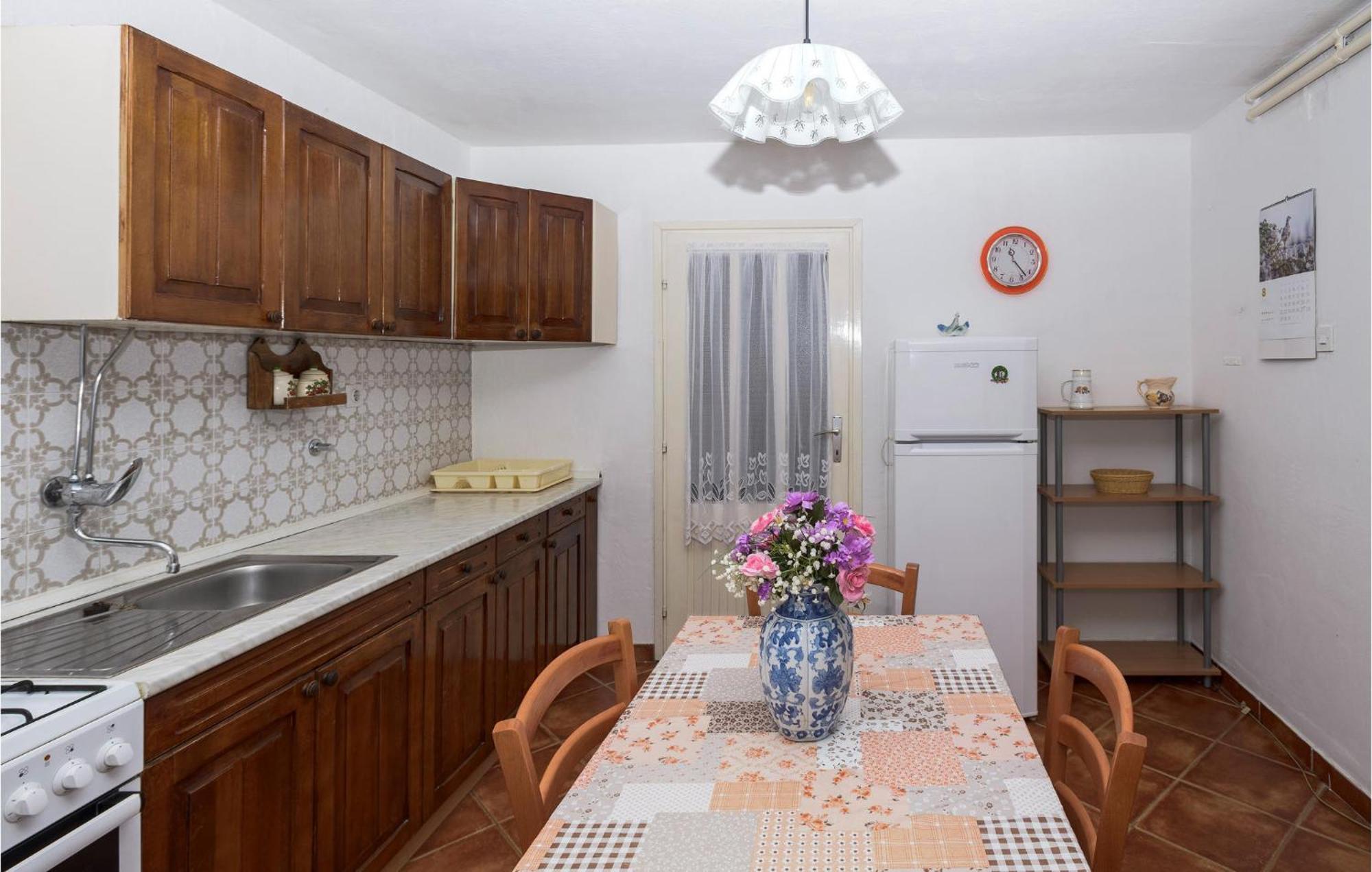 3 Bedroom Beautiful Apartment In Senj Senj  Esterno foto